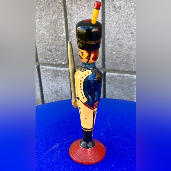 Antique Turned Hand Painted Wooden Armed Decorated Russian Toy Soldier - Picture 5 of 16